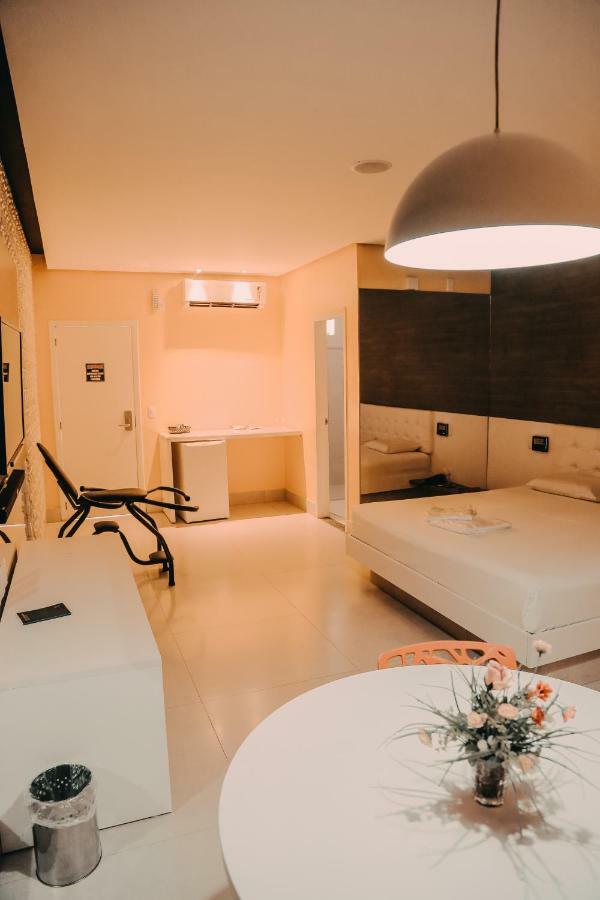 Vegas Motel Imperatriz Dış mekan fotoğraf